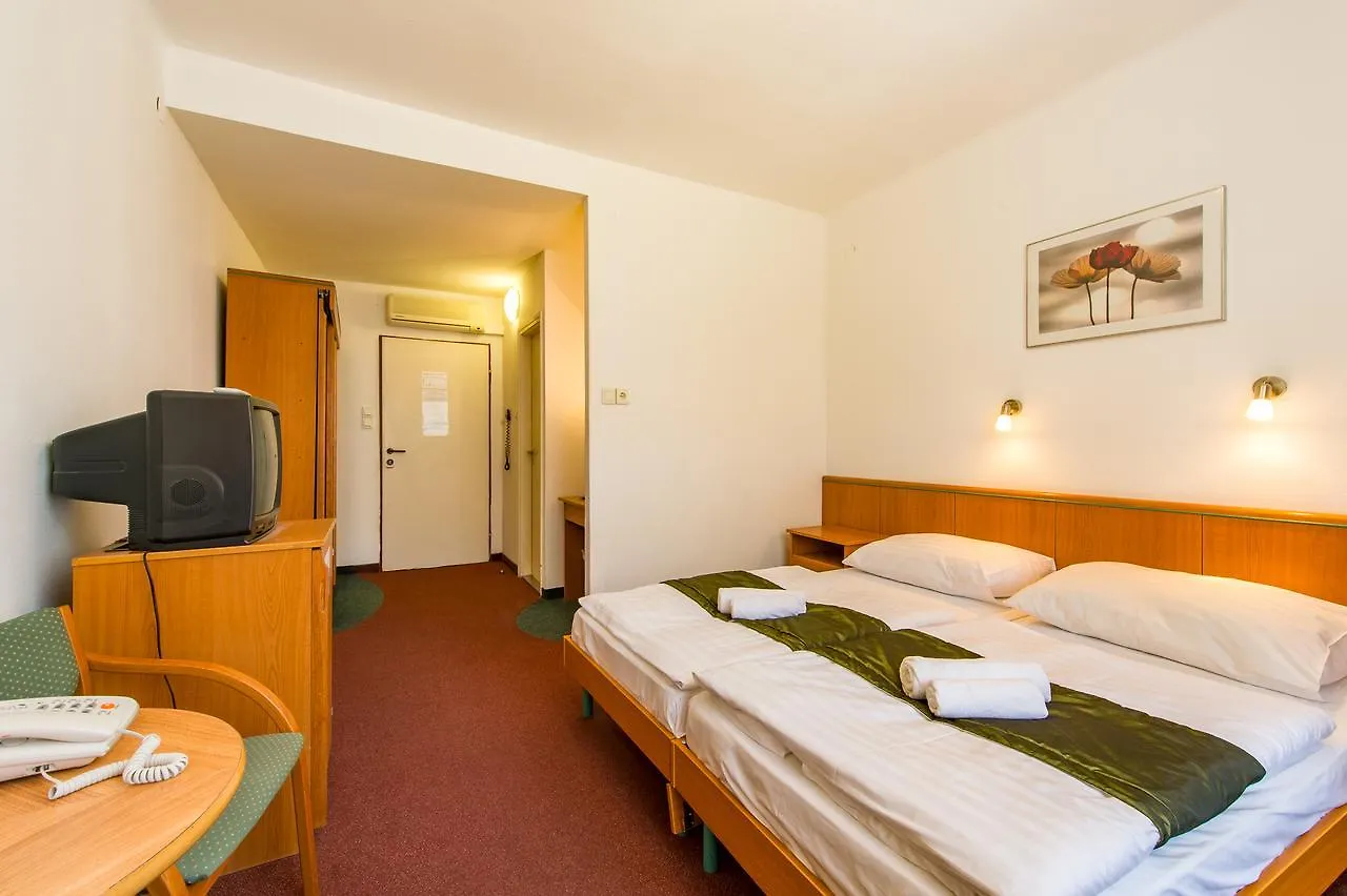 Hotel Griff Budapest 3*,